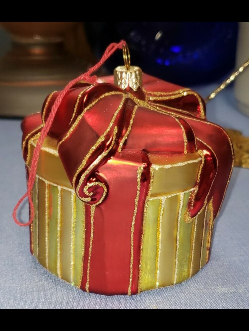 RARE Vtg 2000 Spode Large Blown Glass Gold Box W/ Red Ribbon Christmas Ornament - Picture 8 of 12
